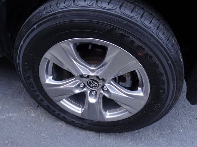 Thumbnail: 2023 Toyota RAV4 - 22