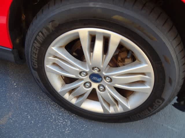 Thumbnail: 2012 Ford Focus - 20