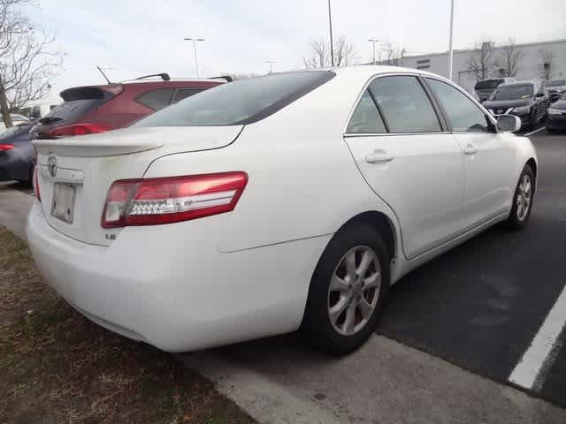 Thumbnail: 2011 Toyota Camry - 4