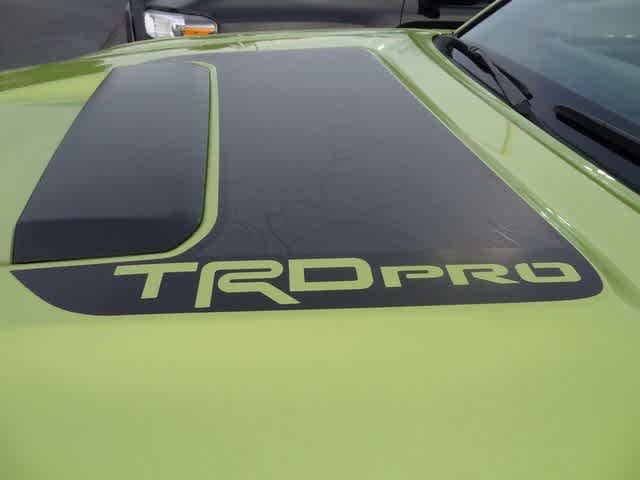 Thumbnail: 2022 Toyota Tacoma - 20