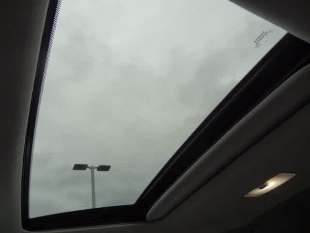 Thumbnail: 2025 Toyota Corolla Cross - 16