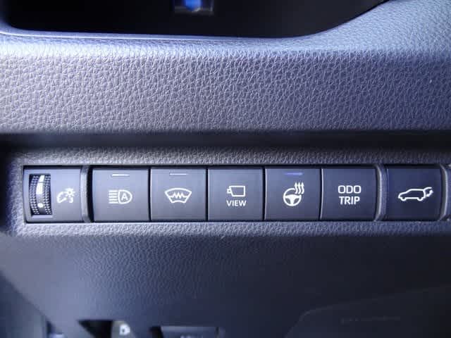 Thumbnail: 2024 Toyota RAV4 - 20