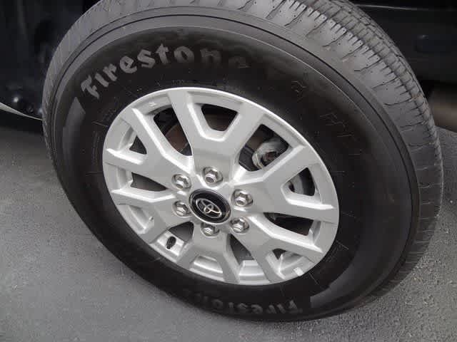 Thumbnail: 2024 Toyota Tacoma - 16