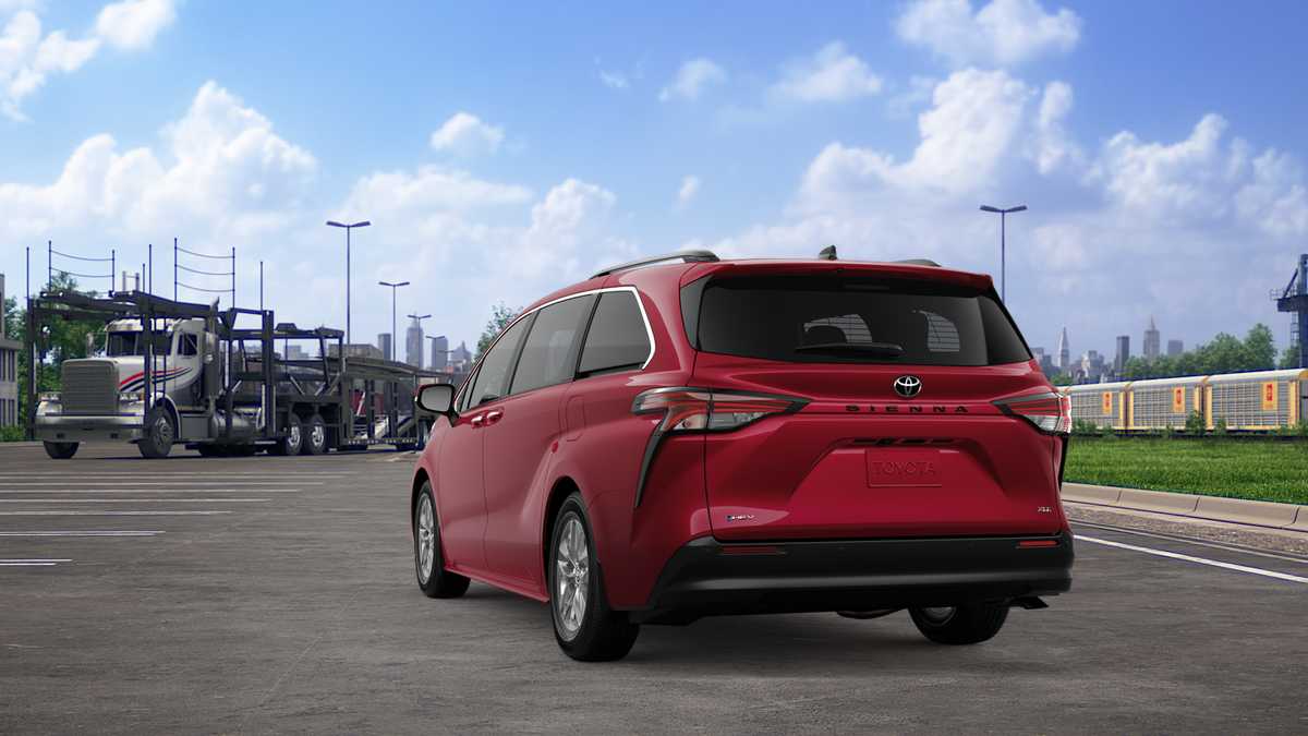 Thumbnail: 2026 Toyota Sienna - 7