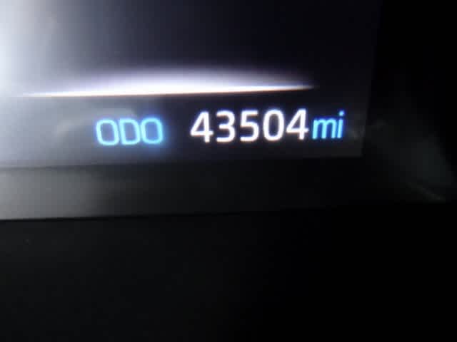 Thumbnail: 2019 Toyota RAV4 - 10