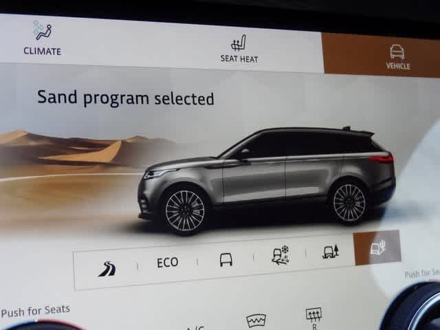 Thumbnail: 2021 Land Rover Range Rover Velar - 32