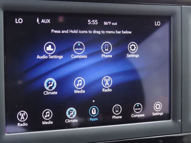 Thumbnail: 2018 Chrysler Pacifica - 27
