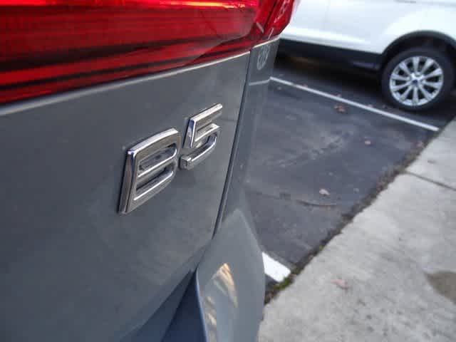 Thumbnail: 2022 Volvo XC60 - 20