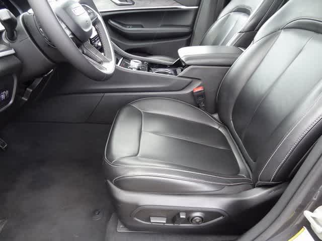 Thumbnail: 2023 Jeep Grand Cherokee - 6