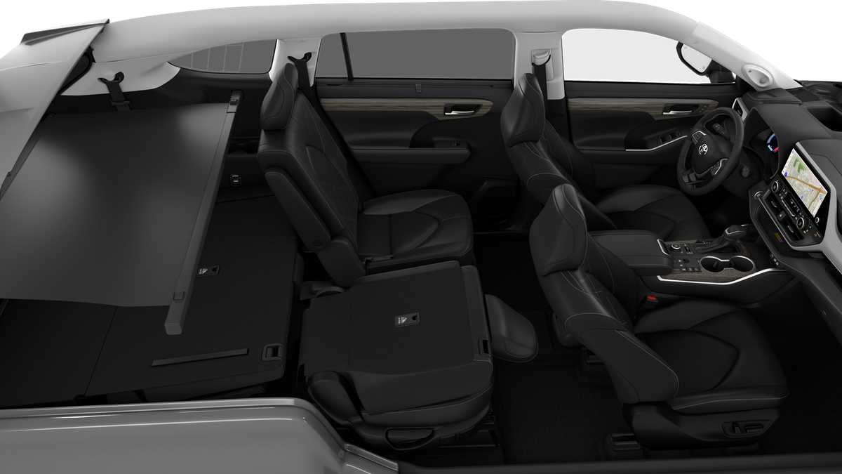 Thumbnail: 2025 Toyota Highlander - 22