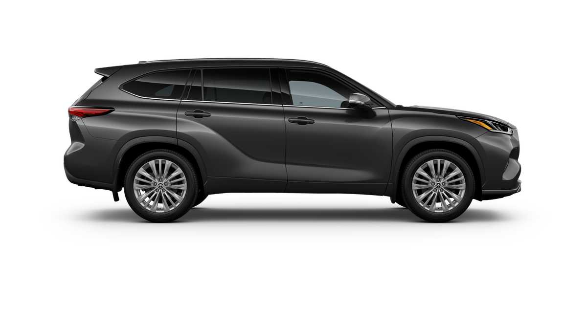 Thumbnail: 2025 Toyota Highlander - 12