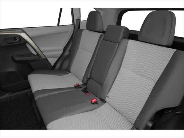 Thumbnail: 2015 Toyota RAV4 - 10