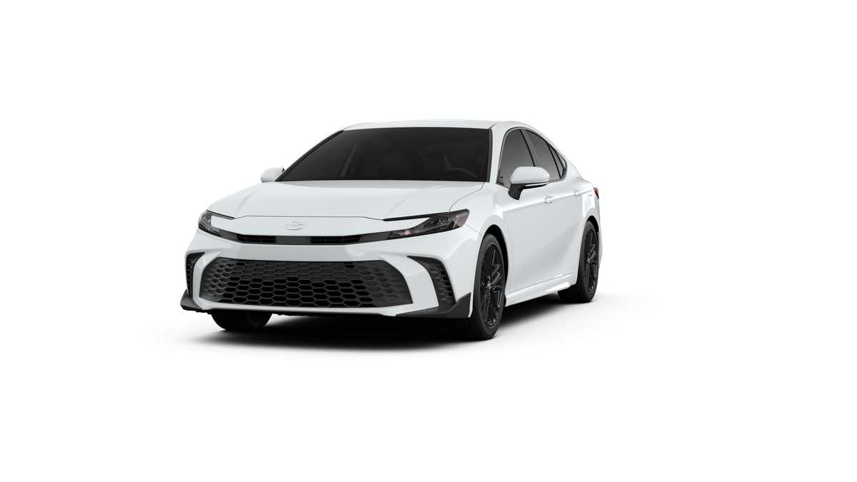 Thumbnail: 2025 Toyota Camry - 18