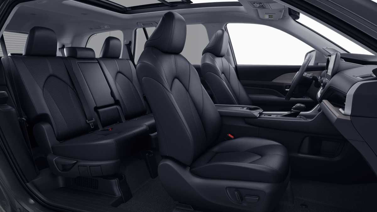 Thumbnail: 2025 Toyota Grand Highlander - 20