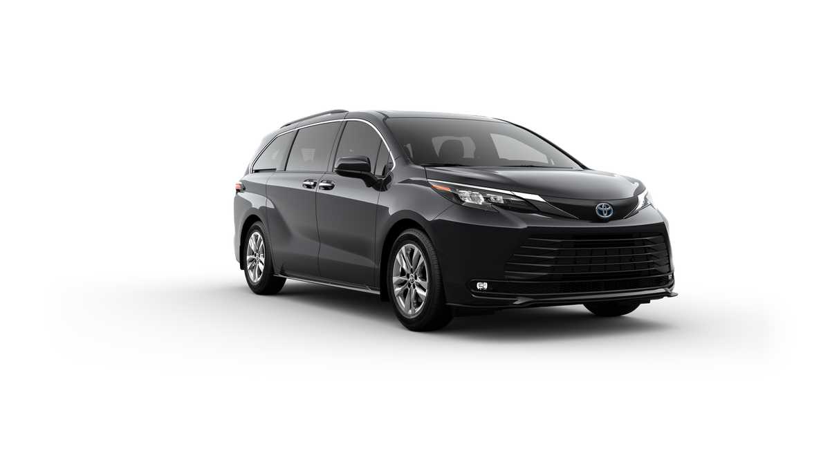 Thumbnail: 2025 Toyota Sienna - 15