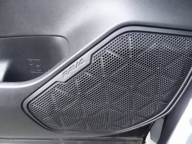 Thumbnail: 2024 Toyota RAV4 - 20