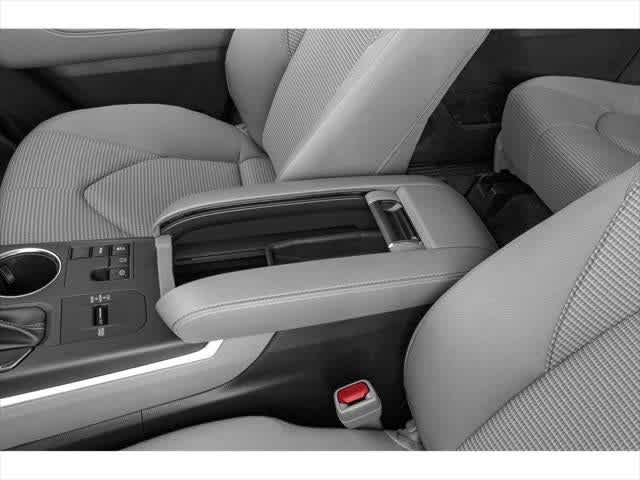 Thumbnail: 2023 Toyota Highlander - 10