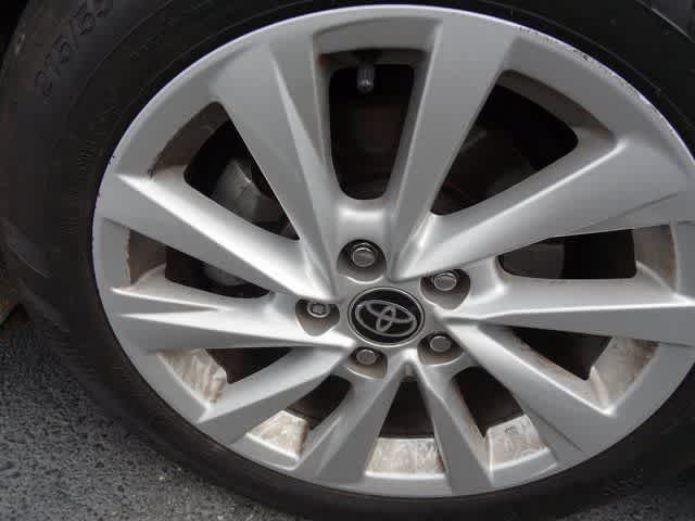 Thumbnail: 2023 Toyota Camry - 25