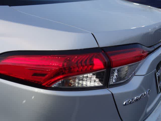 Thumbnail: 2023 Toyota Corolla - 21