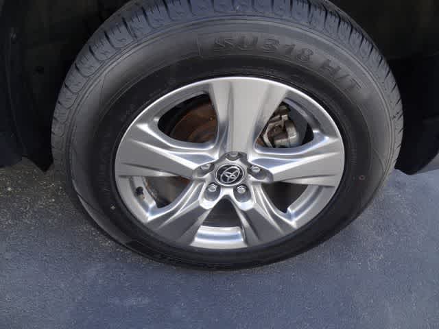 Thumbnail: 2024 Toyota RAV4 - 22