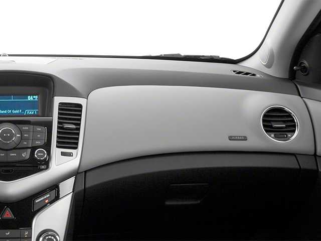 Thumbnail: 2013 Chevrolet Cruze - 11