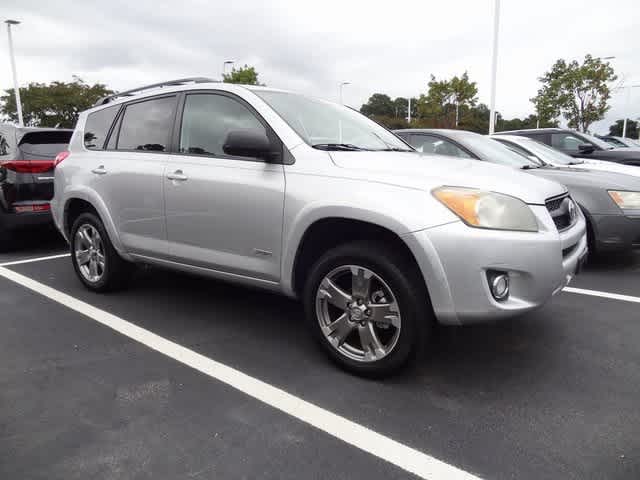 Thumbnail: 2011 Toyota RAV4 - 4