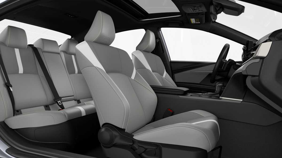 Thumbnail: 2025 Toyota Camry - 20