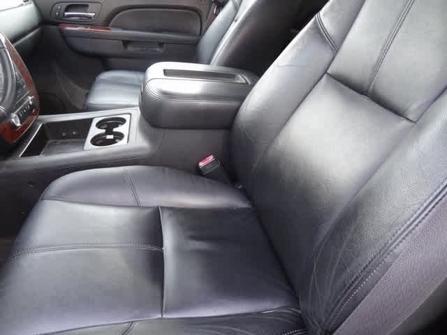 Thumbnail: 2012 Chevrolet Avalanche 1500 - 10