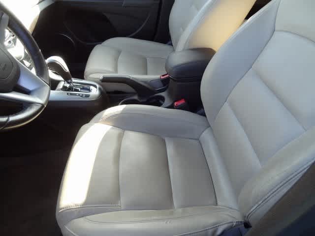 Thumbnail: 2014 Chevrolet Cruze - 6
