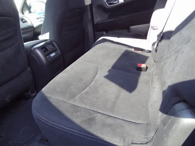 Thumbnail: 2013 Nissan Pathfinder - 11