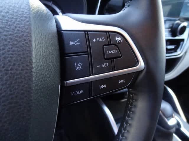 Thumbnail: 2024 Toyota Highlander - 14