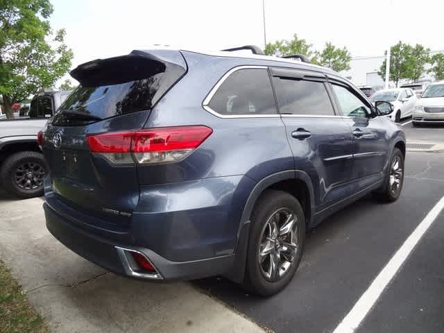 Thumbnail: 2018 Toyota Highlander - 4