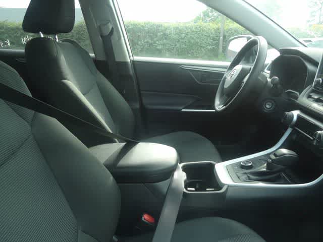 Thumbnail: 2025 Toyota RAV4 - 10