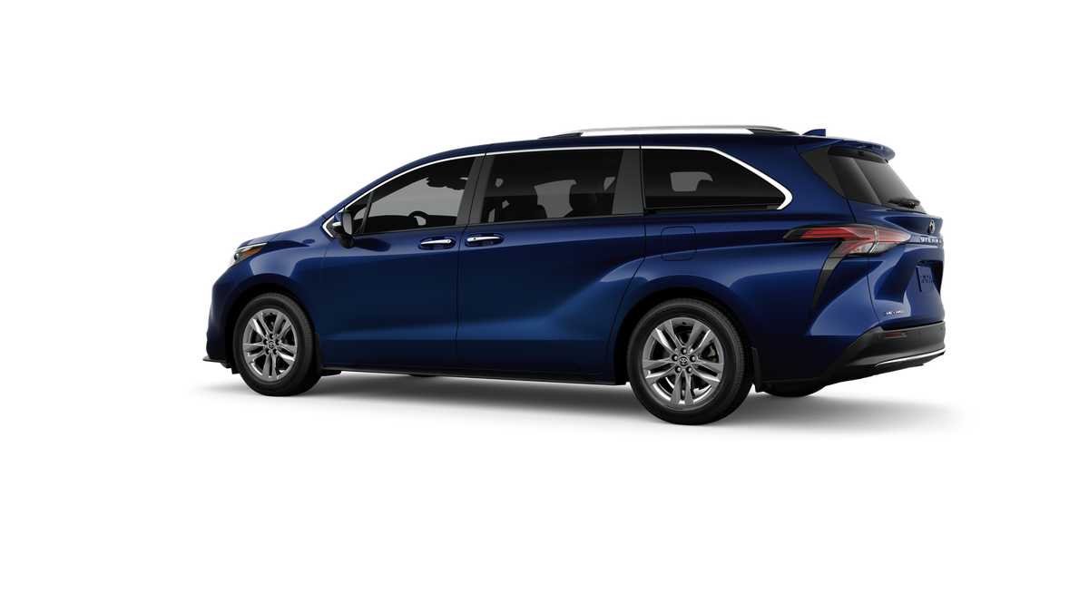 Thumbnail: 2026 Toyota Sienna - 5