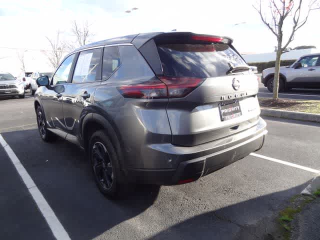 Thumbnail: 2024 Nissan Rogue - 4