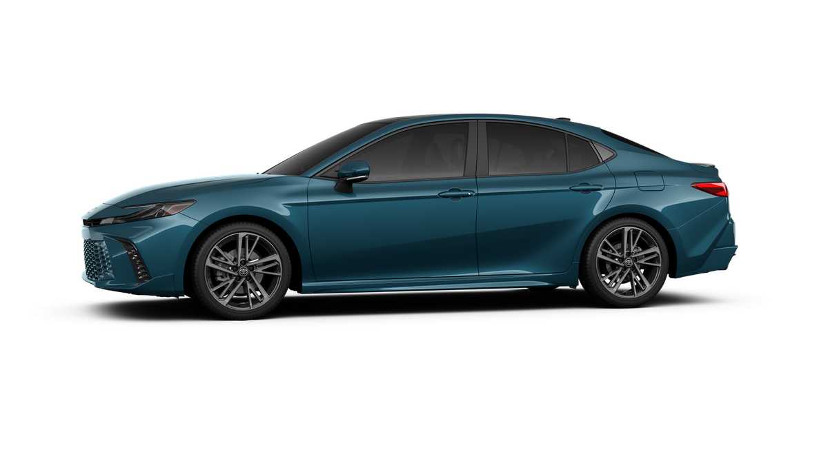 Thumbnail: 2026 Toyota Camry - 3
