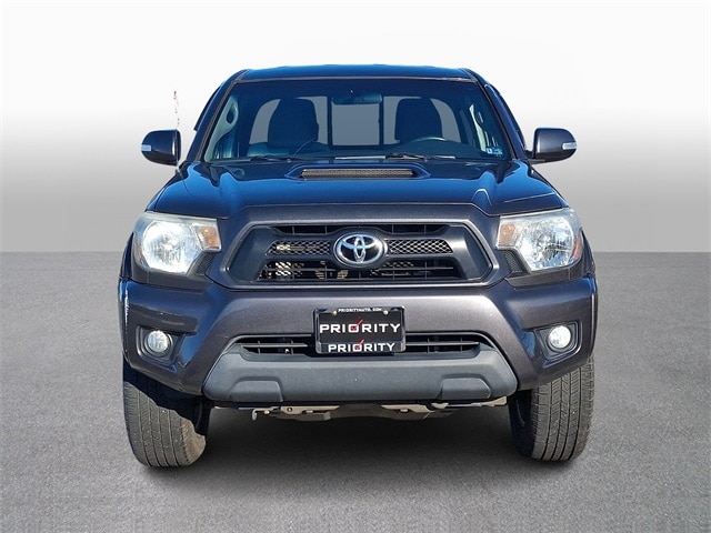Thumbnail: 2015 Toyota Tacoma - 2