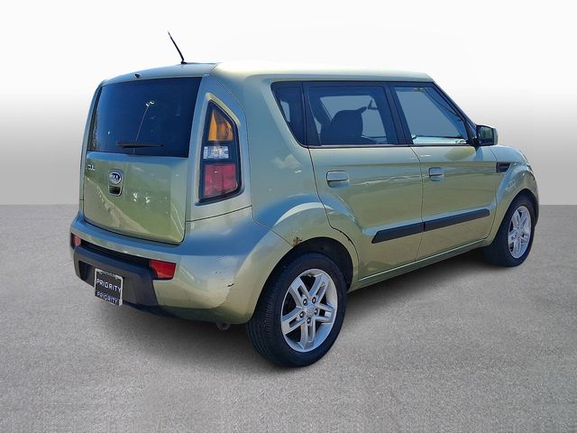 Thumbnail: 2010 Kia Soul - 4