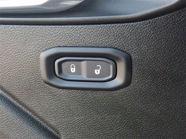 Thumbnail: 2023 Jeep Gladiator - 27