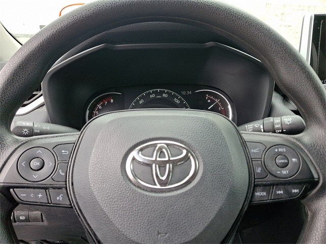 Thumbnail: 2025 Toyota RAV4 - 18