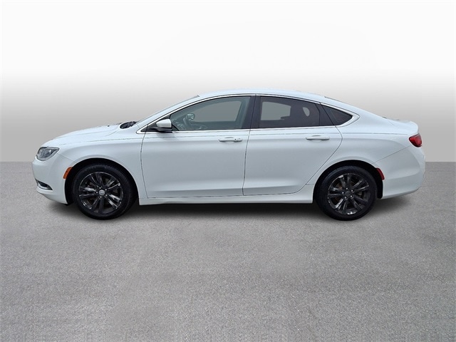 Thumbnail: 2015 Chrysler 200 - 7