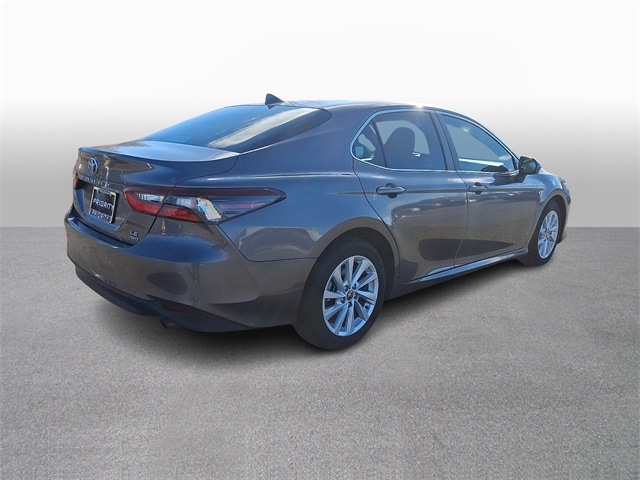 Thumbnail: 2022 Toyota Camry - 4