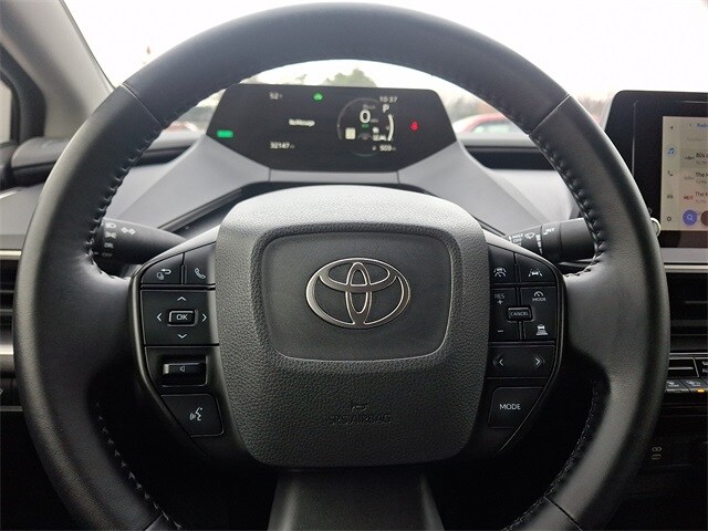 Thumbnail: 2024 Toyota Prius - 18