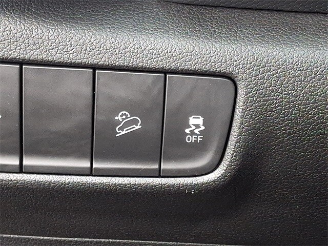 Thumbnail: 2023 Hyundai Kona - 30