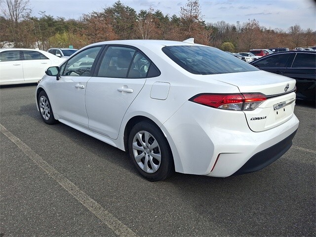 Thumbnail: 2024 Toyota Corolla - 9