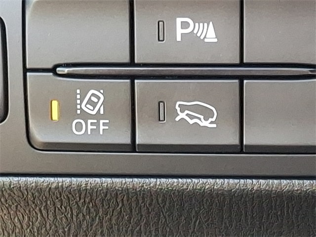 Thumbnail: 2022 Mazda CX-9 - 25