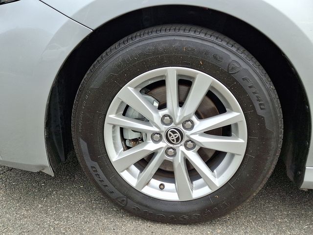 Thumbnail: 2025 Toyota Camry - 8