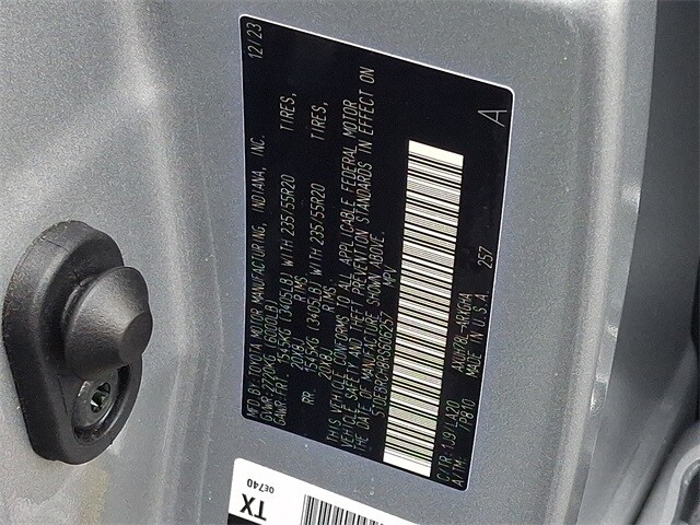 Thumbnail: 2024 Toyota Highlander - 31