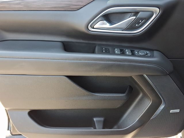 Thumbnail: 2023 Chevrolet Suburban - 13