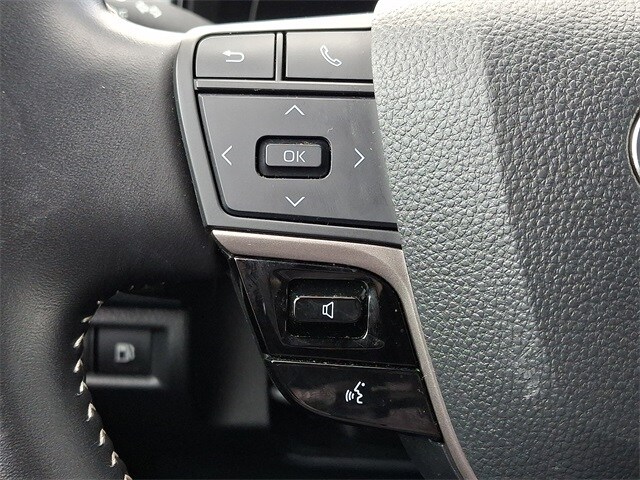 Thumbnail: 2025 Toyota Camry - 20